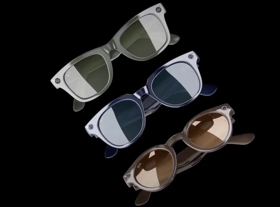 Facebook glasses | Vincenzo Maruccio
